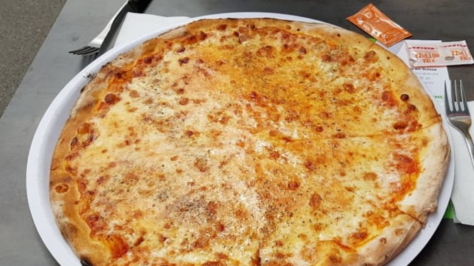 Big Pizza concept - 1