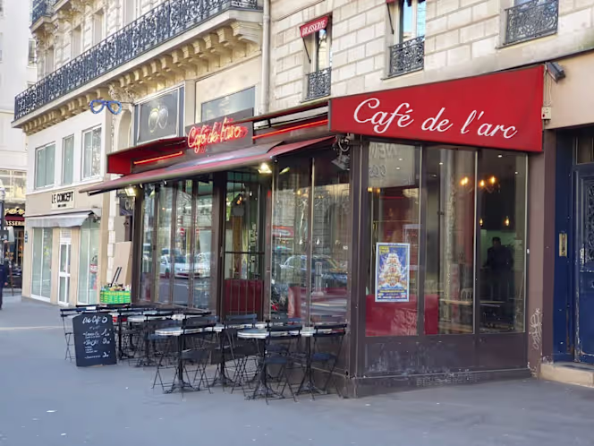 Café de l'Arc - 1