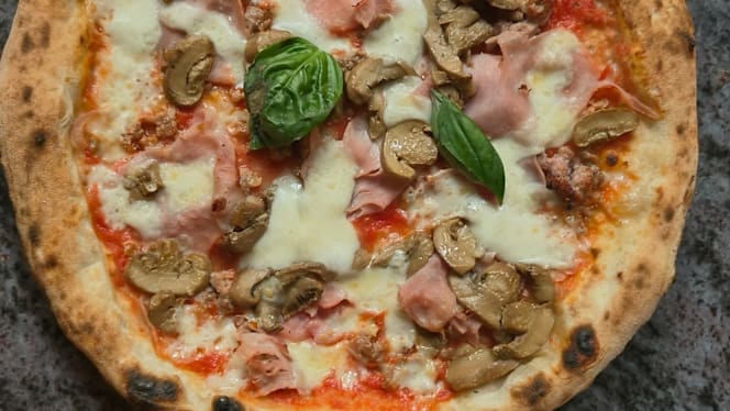 La piazzetta ristorante pizzeria - 1