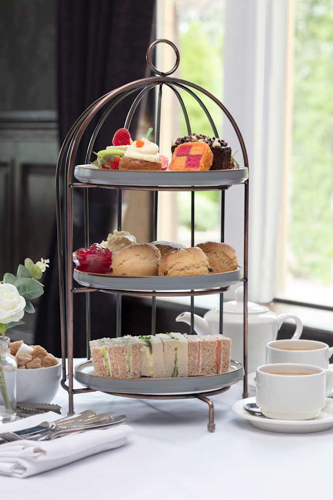 Afternoon Tea at Oxford Belfry - 1