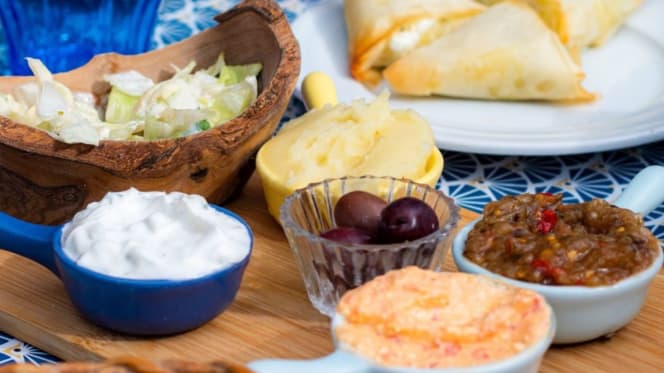 Restaurant Grec & Végétarien - C'est Bon - 7