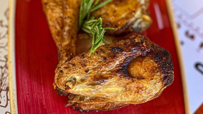 Pitena Vinosteria Lounge Bar - 1