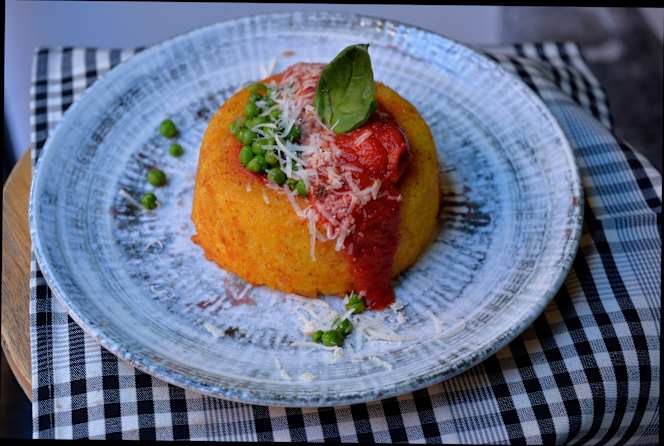 Santa Nonna - Piatti E miracoli delle Cucine Napoletane - Napoli - 1