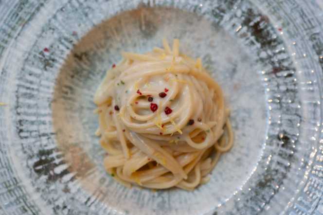 Santa Nonna - Piatti E miracoli delle Cucine Napoletane - Napoli - 1