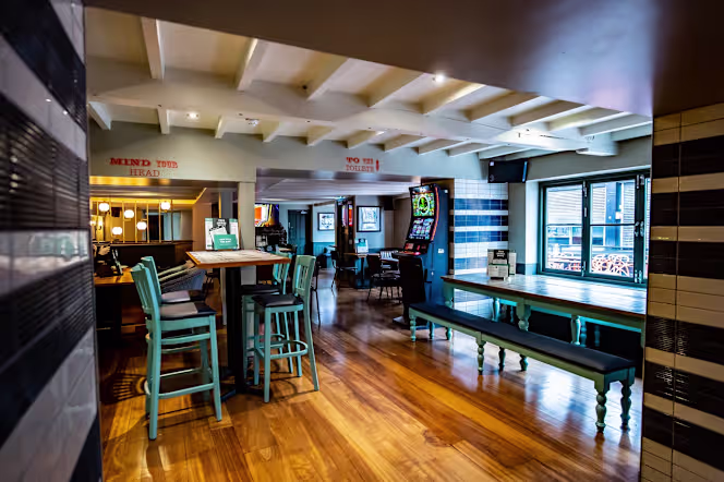 Sailors Arms - 0