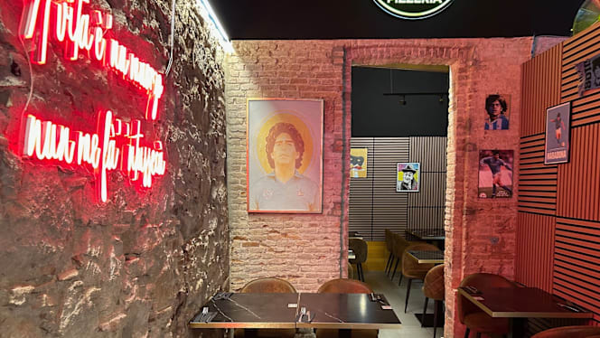 Pizzeria Napoletana A33 - 6