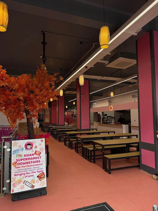 La Mart Food Court - 6