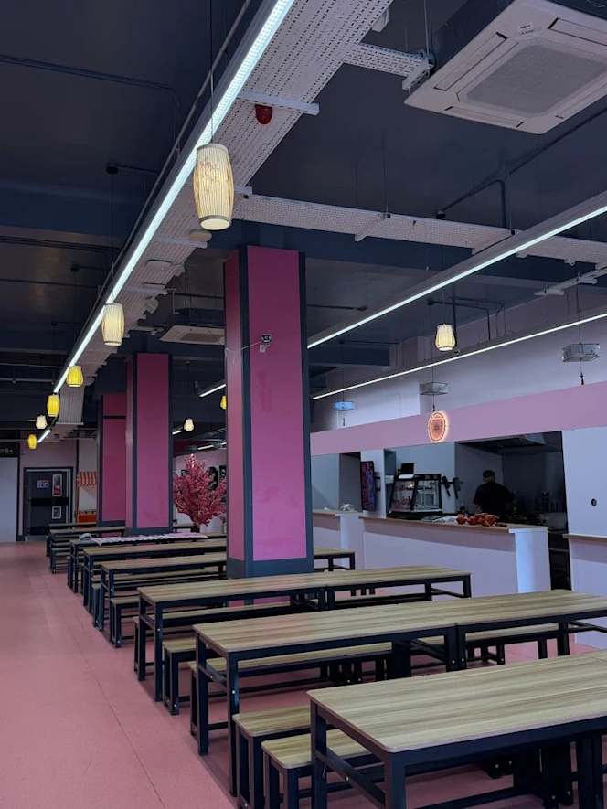 La Mart Food Court - 5