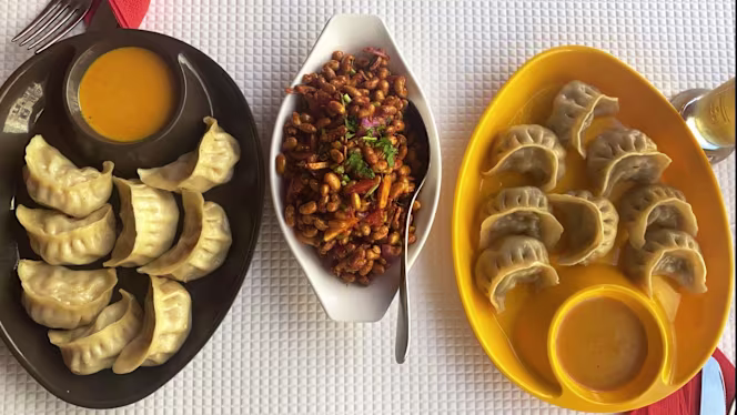 Yak & Yeti - Lisbon - 8