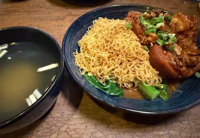 Dimsum & Noodles by APUS - 5