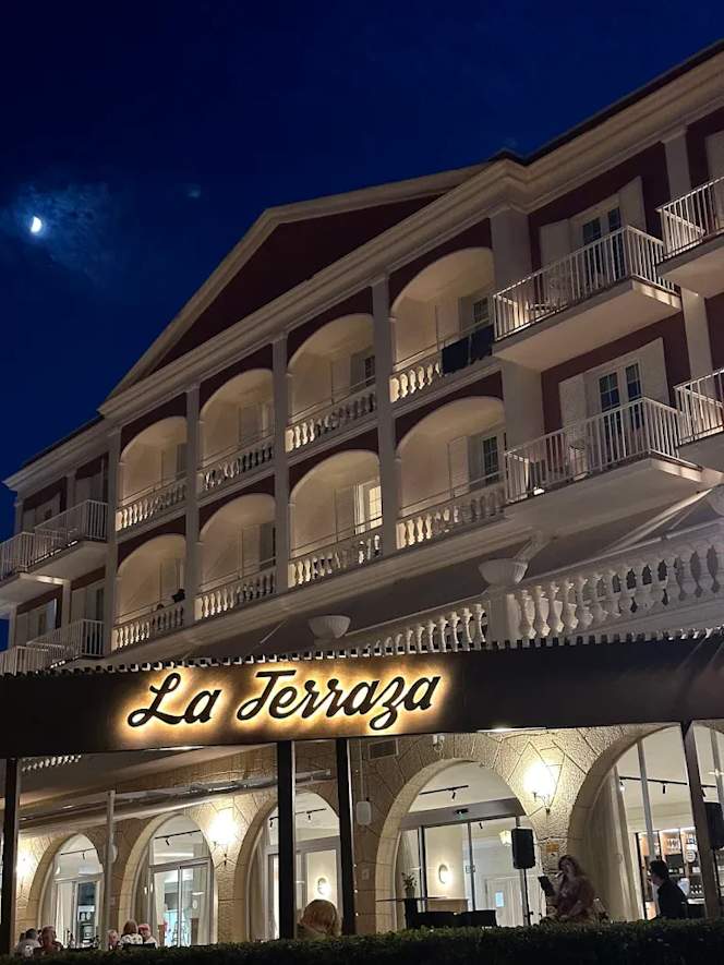 La Terraza Port Mahón - 6