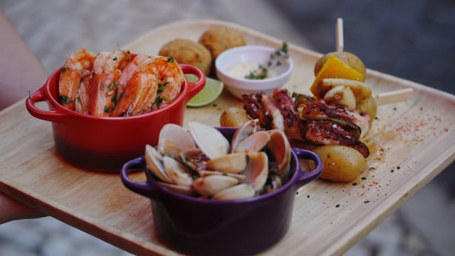 Antiga Wine Bar - Lisbon - 1