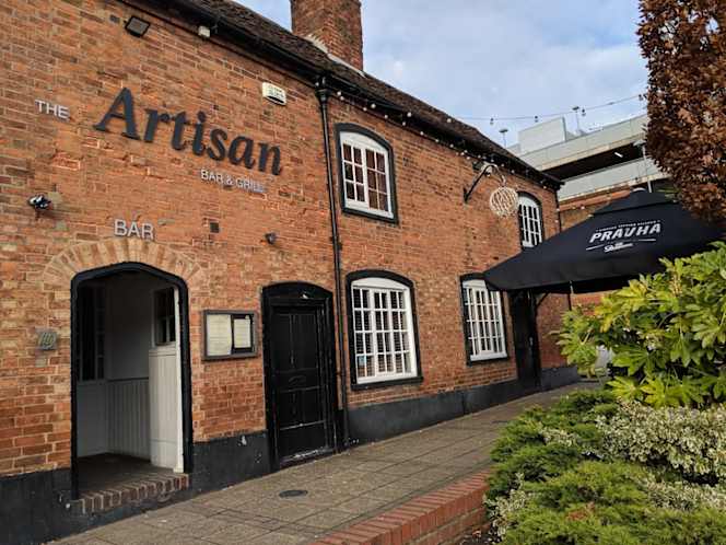 The Artisan Bar & Grill - 4