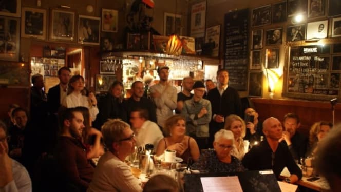 Glenn Miller Café - 6