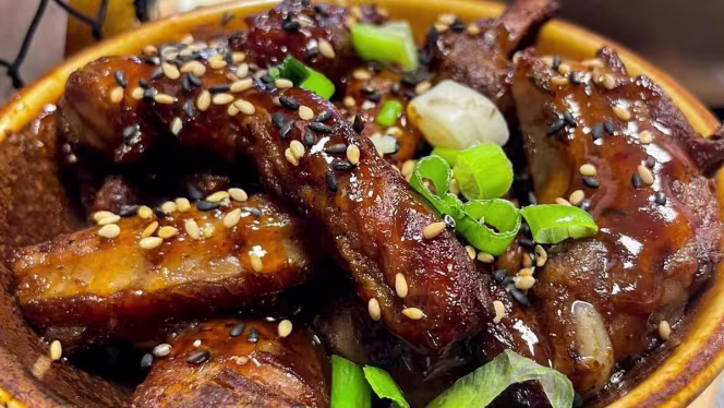 Jules Boules Bites Bar - 2