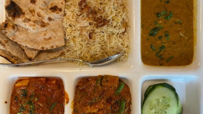 Hindura Restaurant - 4