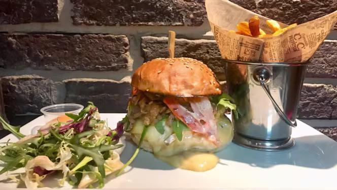 Le Bistro Du Panier - 0