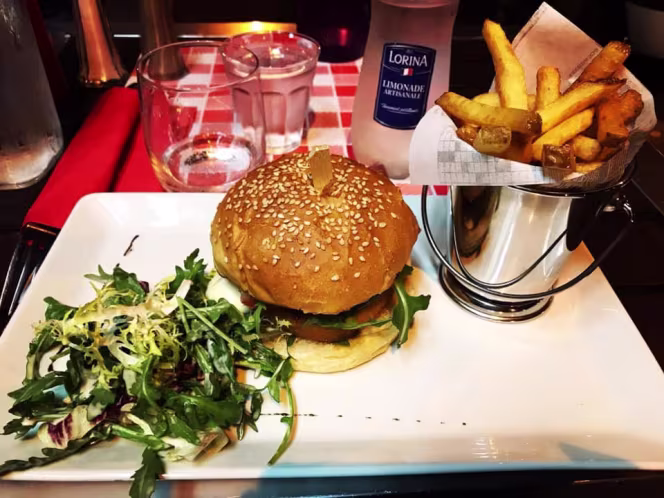 Le Bistro Du Panier - 2