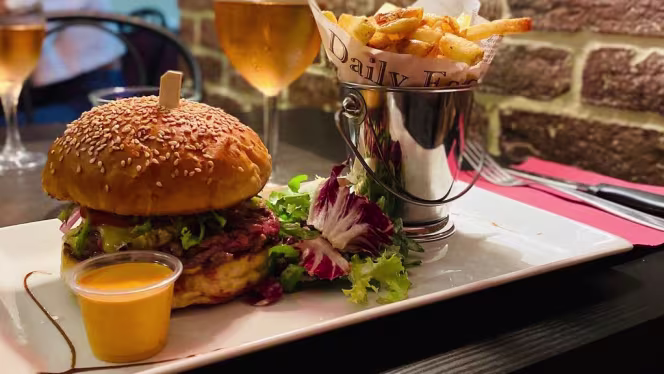 Le Bistro Du Panier - 1