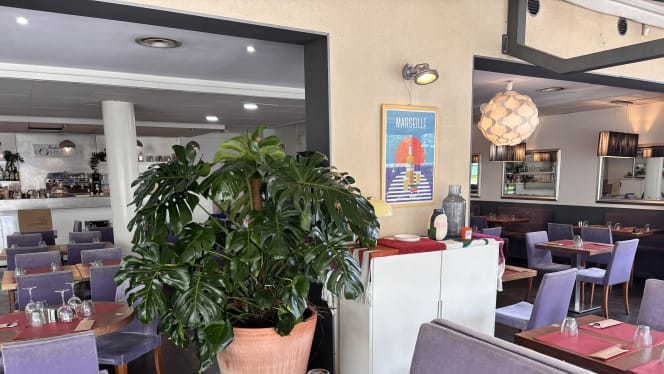 Restaurant de la Cosmétique - 9