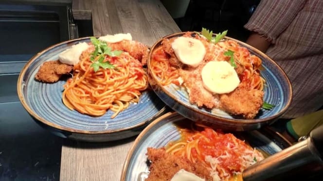 Vicino Pizza Deli - 6