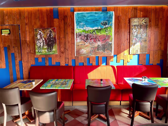 Les 3 chapeaux - Bar et Restaurant Les Lilas - 5