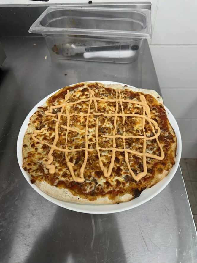 29 Street Pizzburger - 6