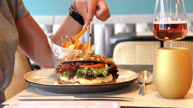 Le Comptoir d’Henri – Hotel l’Europe - 3