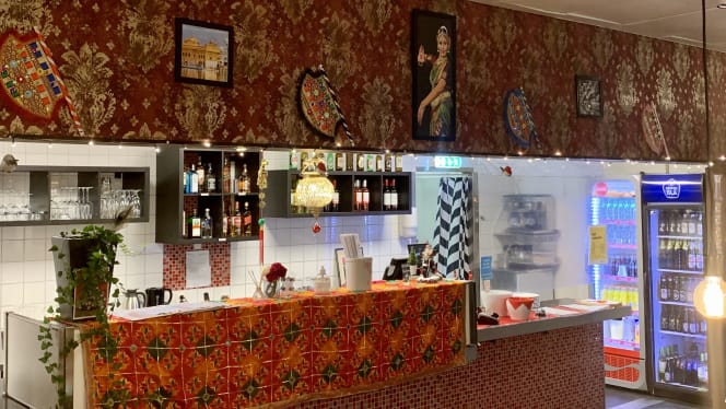 Kesar Indien Restaurang - 6