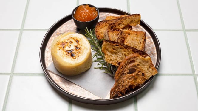 É um Restaurante - Lisbon - 6