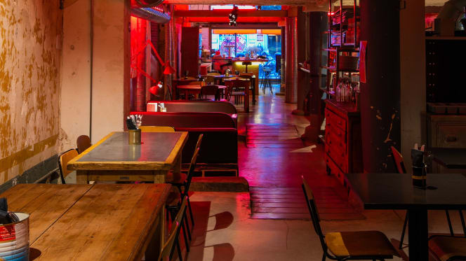 Trafalgar Pizza Club - Barcelona - 1