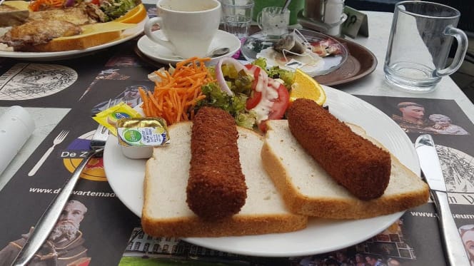 De Zwarte Madonna - 7