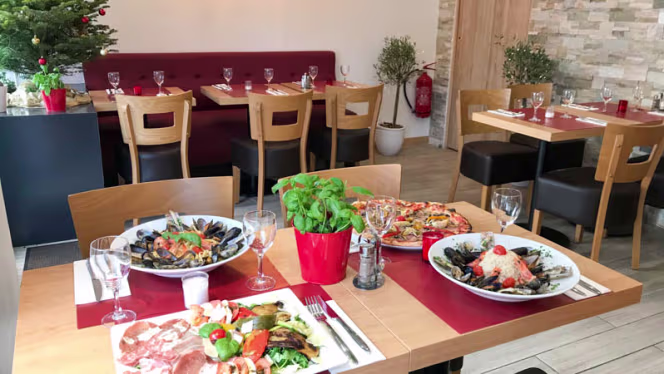 Pizza Pasta Cosy - 3