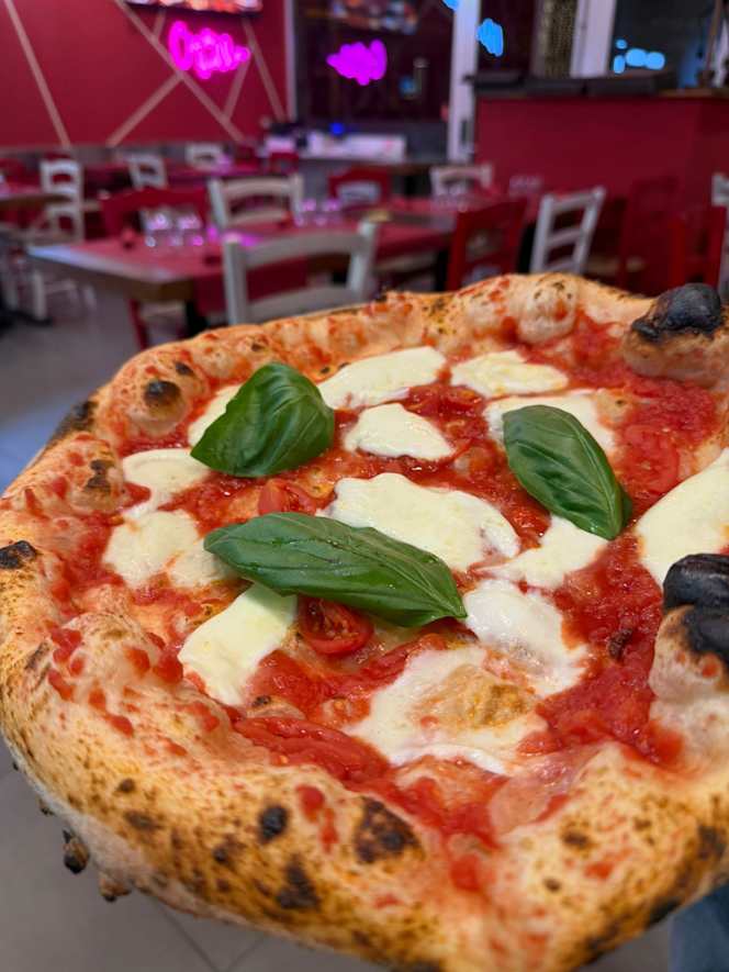 Abbracciame pizza e cocktail - 0