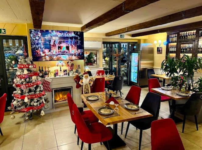 Uniqato Mediterraneo Ristorante - 1