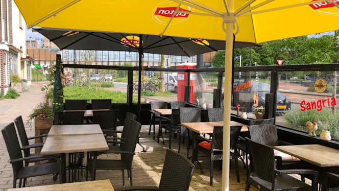 Le Bistro - 4