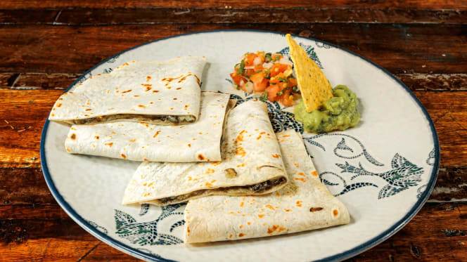 La venganza de Malinche - Jardines - 3