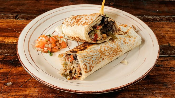 La venganza de Malinche - Jardines - 2