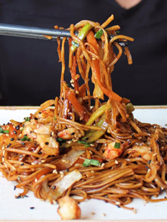 LOVE'S Sushi Bar - 4