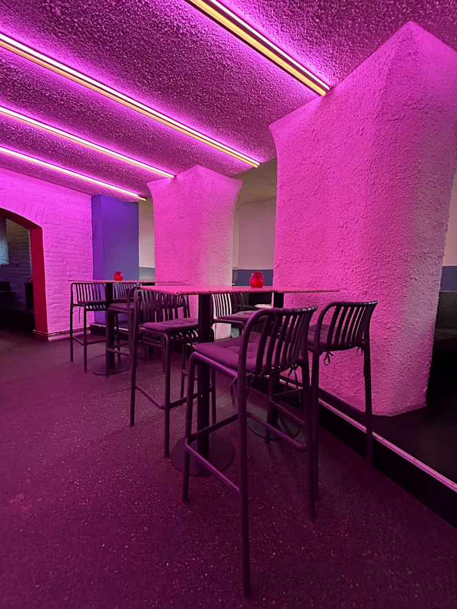 El Diablo Fusion Restaurant & Cocktail Bar - 3