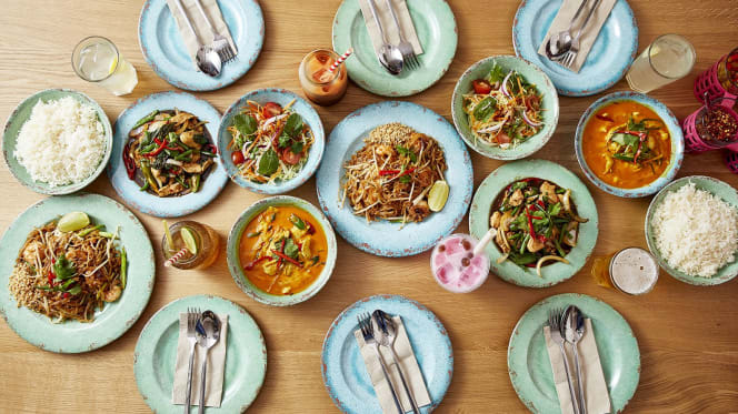 Rosa's Thai Waterloo - 3