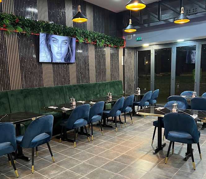 Nayeb Lounge - 1