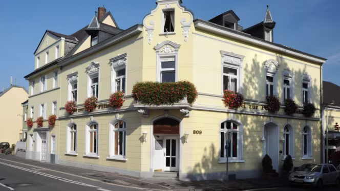 Hotel Restaurant zur Post Bonn - 1