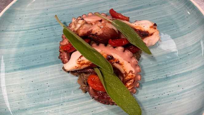 Vesuvio Roof Bar & Restaurant - 3