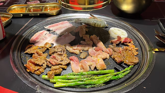 Good Table Barbecue - 1