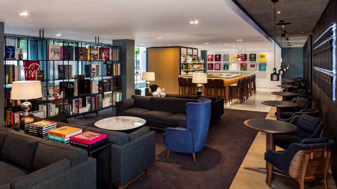 The Library Champagne Bar - 5