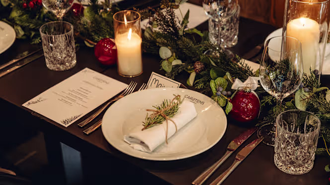 Carstens Steakhouse - 1