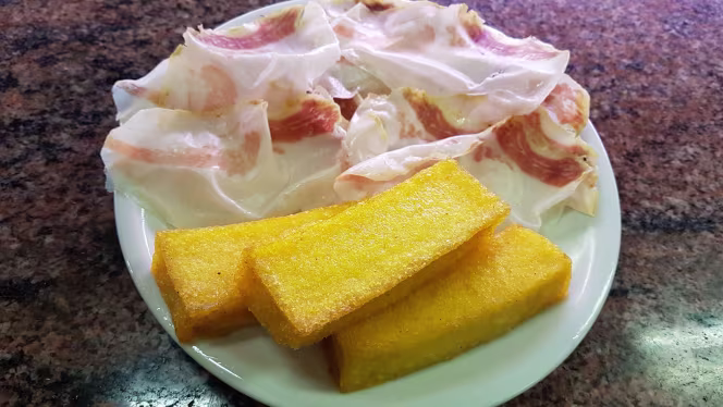 Salumeria Ugolotti - 1