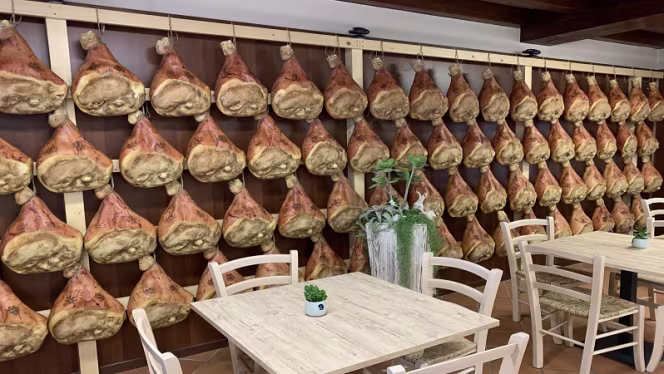 Salumeria Ugolotti - 7