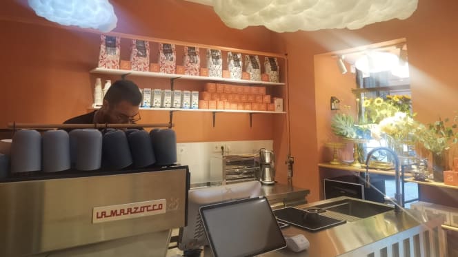 Omnia Restaurante y Pasteleria - 7